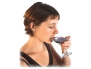 woman drinking red wine 800x600