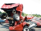 car crash mangled red car 800x600