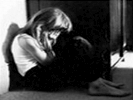 girl crying on floor monoc blur 1024x768