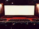cinema screen large red 800x600