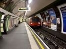 underground underground tube station train arriving p5210101
